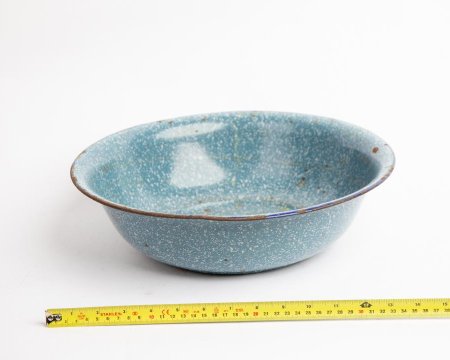 Hospital Bowl Enamel in Green